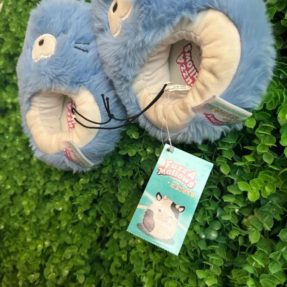 Squishmallows Fuzzamellows Harvey the Walrus Toddler Slippers Size 11-12 NWT